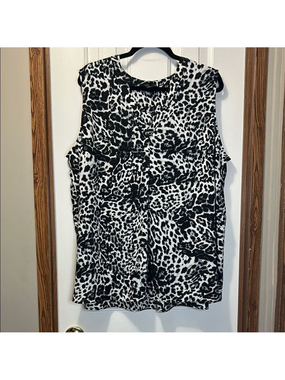 Rachel Zoe Monochrome Animal Print Tank Top EUC
